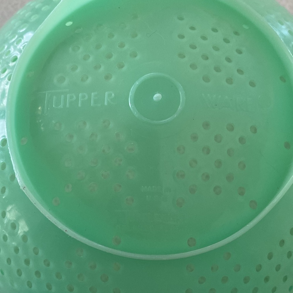 Tupperware #339 strainer - Picture 5 of 6